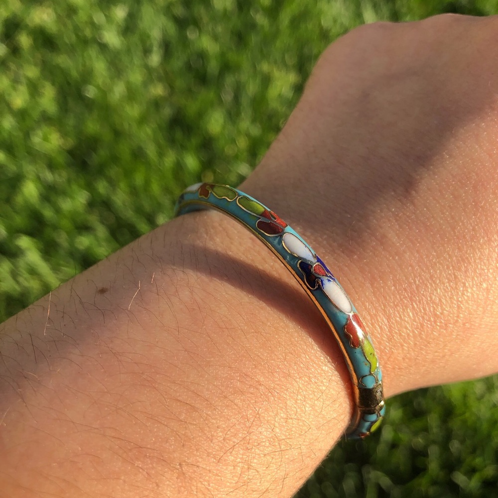 Small bangle bracelet - Picture 4 of 4